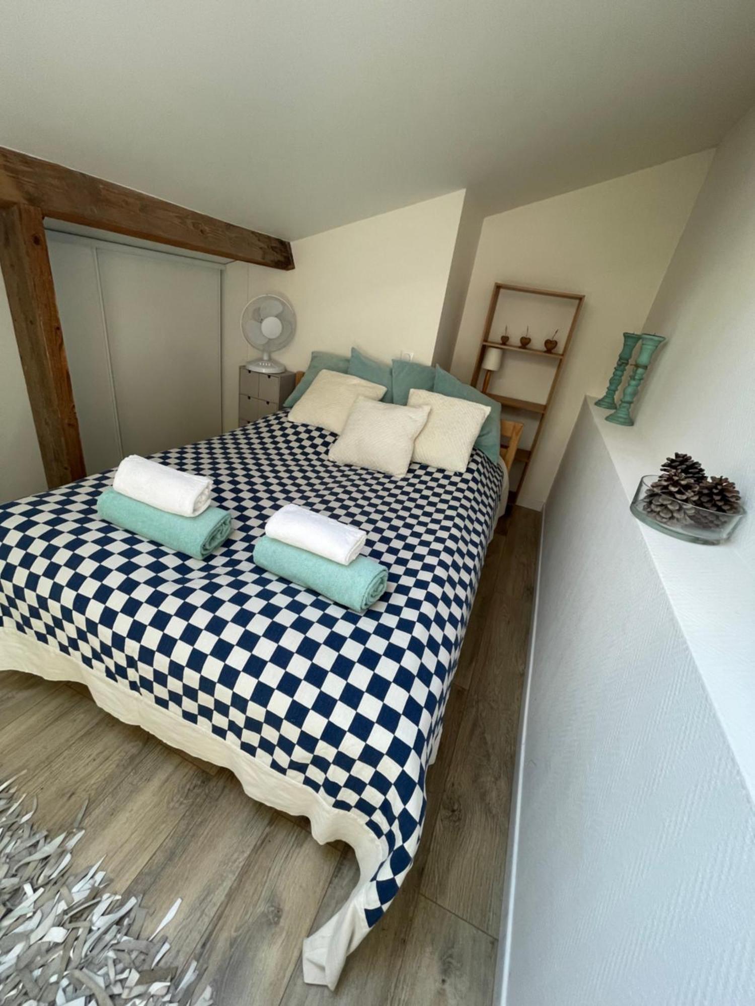 Appartement Paris-Orly Aeroport Екстериор снимка